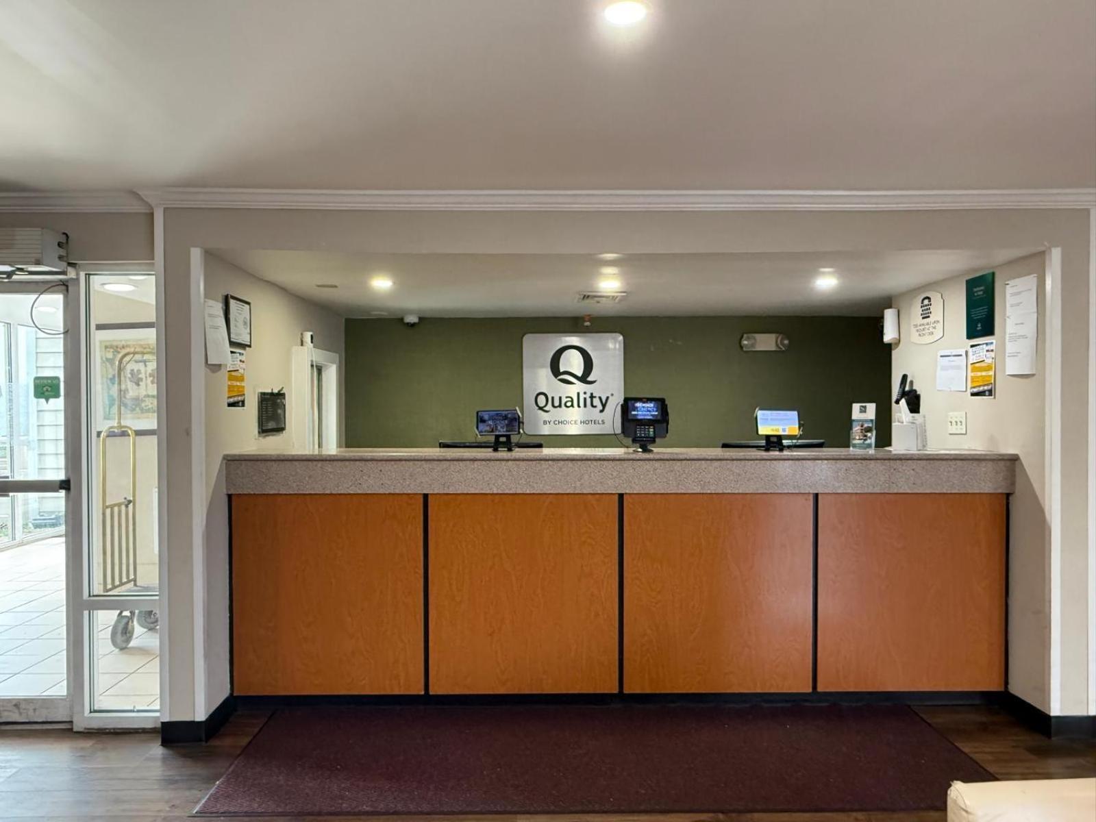 Quality Inn Newark Exterior foto